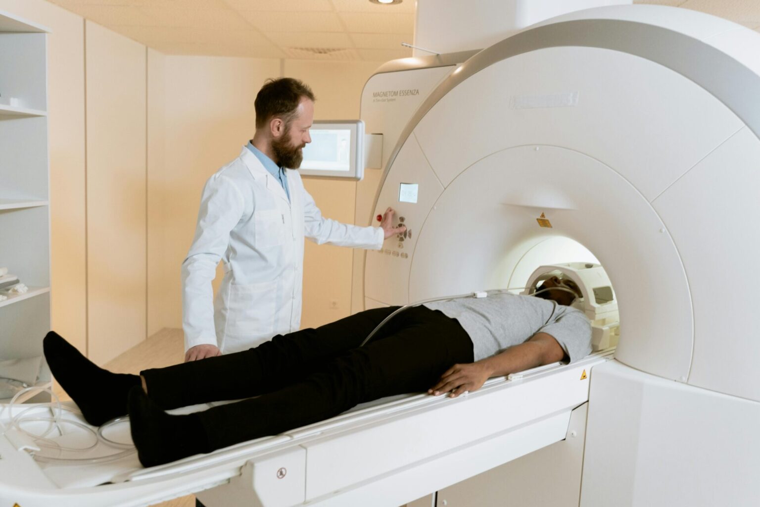 MRI with Contrast – Meaning, Procedure & Side Effects